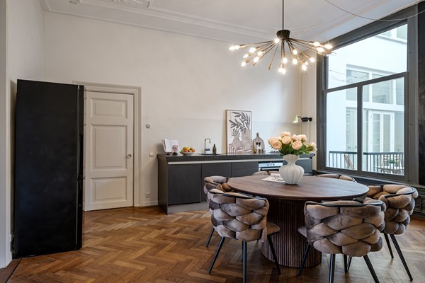 Medium property photo - Oudezijds Voorburgwal 145A, 1012 ES Amsterdam